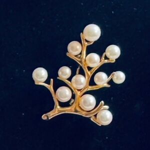 Mikimoto Akoya Pearl Tree if life happiness 14k yellow gold pin brooch